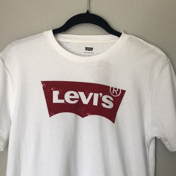 Women’s Levi’s Logo tee - Picture 4 of 7